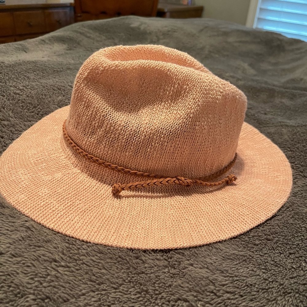 Altard State pink hat